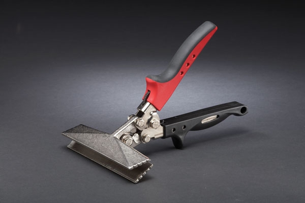 Malco® S6R Hand Seamer w/ Forged Jaws - For 24-26 ga Sheet Metal